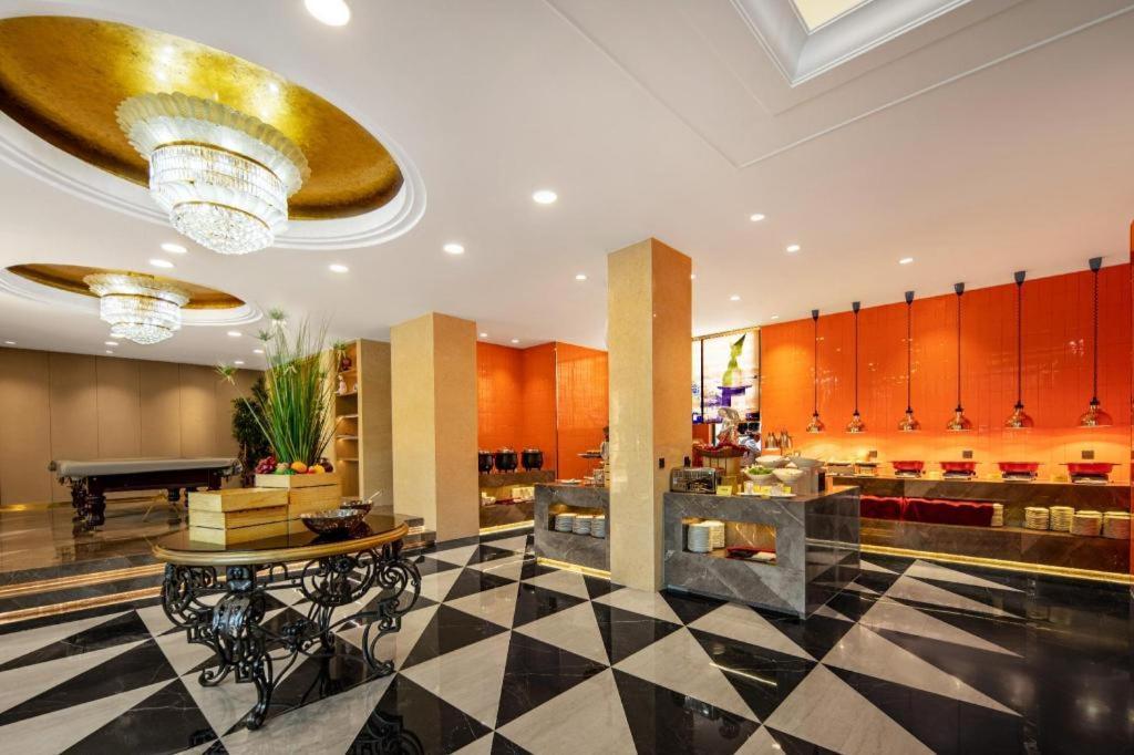 Jinrong International Hotel Shanghai Buitenkant foto